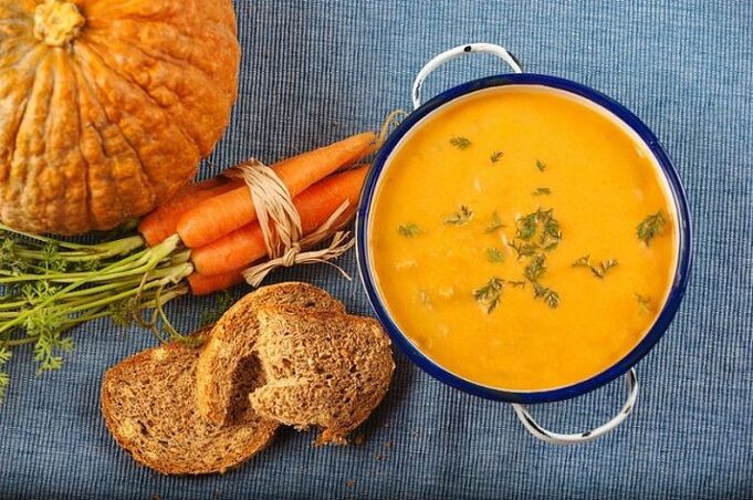 Geméis Puree Suppe fir Gastritis
